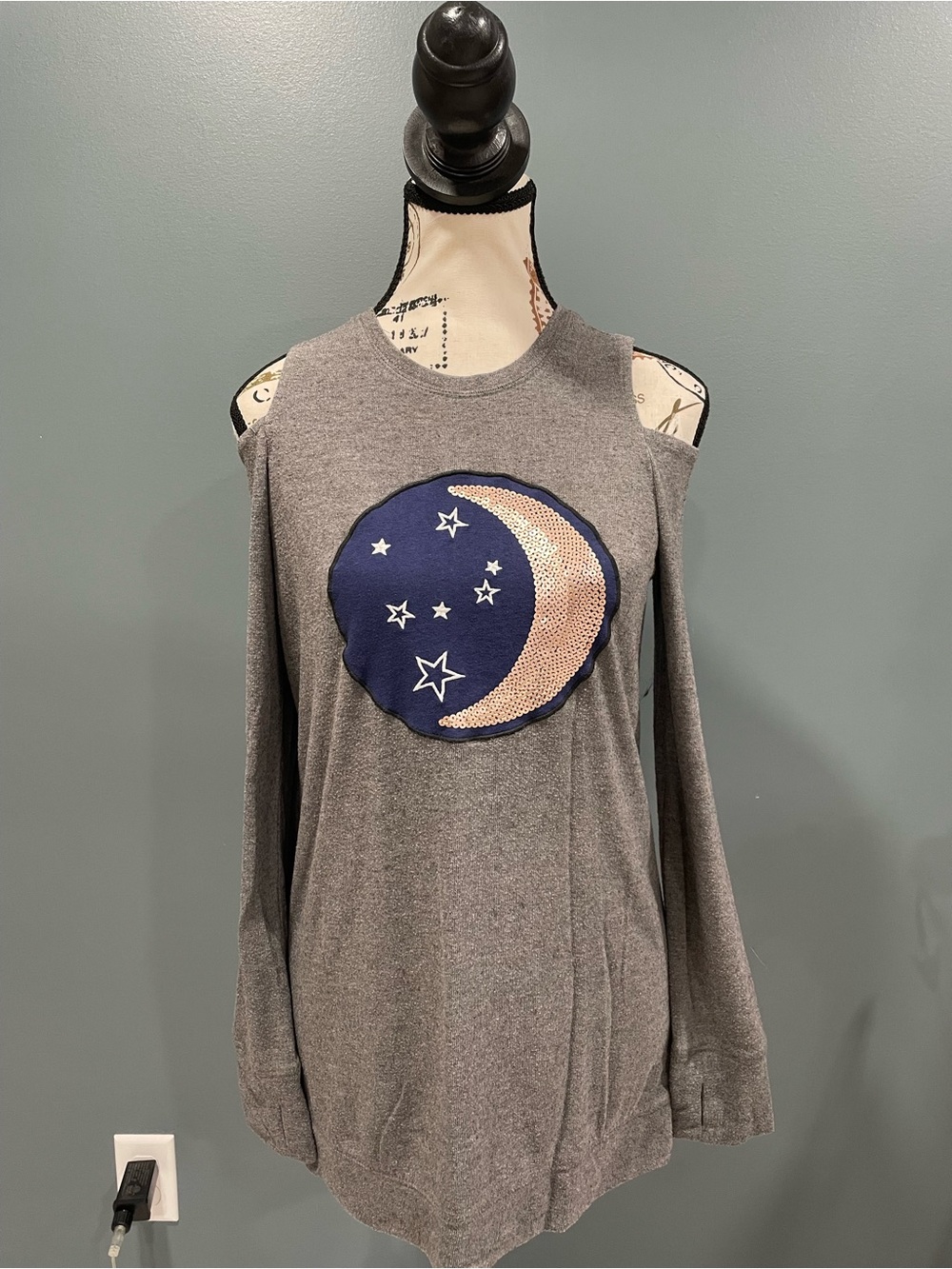 Jessica Simpson Sequin Moon Top L